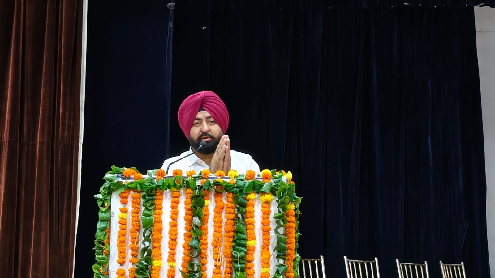 ਪਿੰਡਾਂ ਦੇ ਸਰਵਪੱਖੀ ਵਿਕਾਸ ਲਈ ਪੰਚਾਇਤਾਂ ਦੀ ਮਜ਼ਬੂਤੀ ਜ਼ਰੂਰੀ: ਕੈਬਨਿਟ ਮੰਤਰੀ ਹਰਦੀਪ ਸਿੰਘ ਮੁੰਡੀਆਂ
